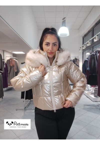 Piumino corto donna con zip e cappuccio | Puà Moda