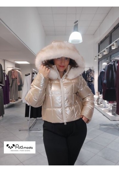 Piumino corto donna con zip e cappuccio | Puà Moda